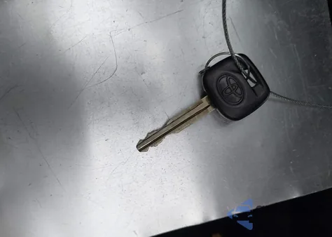 2015 Toyota Tacoma from USA, damaged, VIN 5TFTX4CN4FX049032